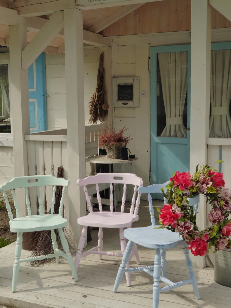 krzesła shabby chic